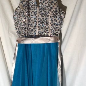 Prom dress; Nights by Tweeze Me size 9